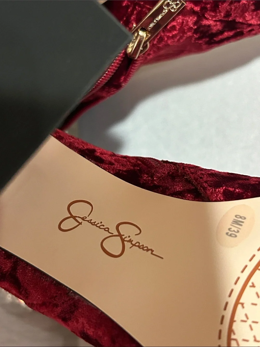Jessica Simpson rich velvet